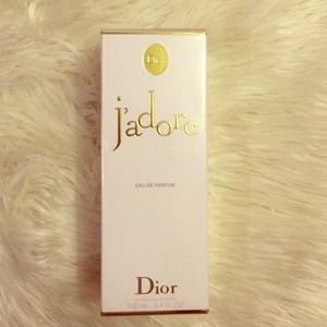 Dior Jadore eau de perfum 100 ml 3.4 FL oz (SOLD)