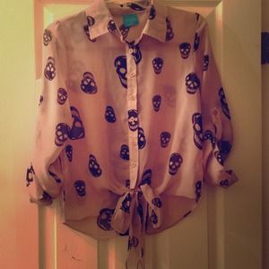 Sheer Skull Shirt & Blazer