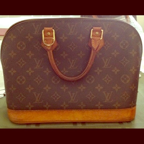 ❤️TODAY ONLY❤️AUTHENTIC Louis Vuitton Alma