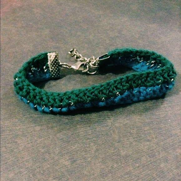 Blue hues bracelet💕