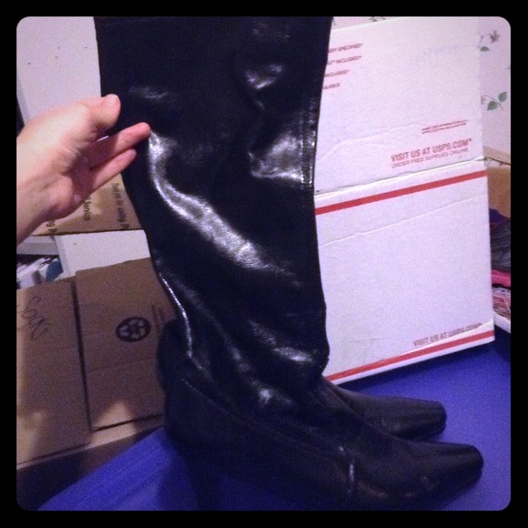 Black Worthington knee-high Boots