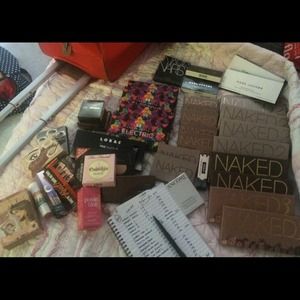 Makeup Heaven!! Everything is BRAND NEW!!! BOXED!