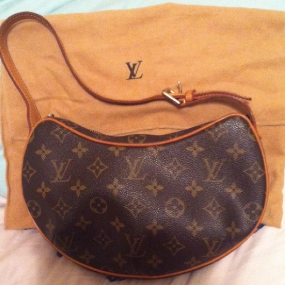 Louis Vuitton Purse Croissant PM