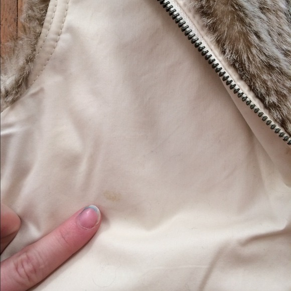 Cream, fur zip up vest - Picture 3 of 3