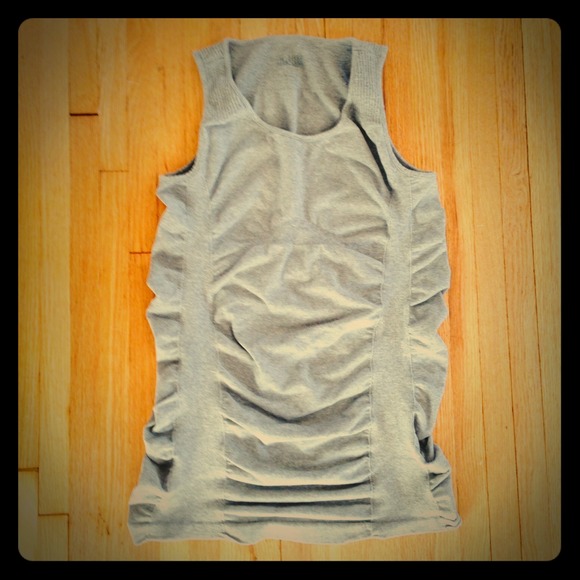 SOLD IN BUNDLE/Athleta Tank