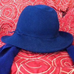 Navy wool hat
