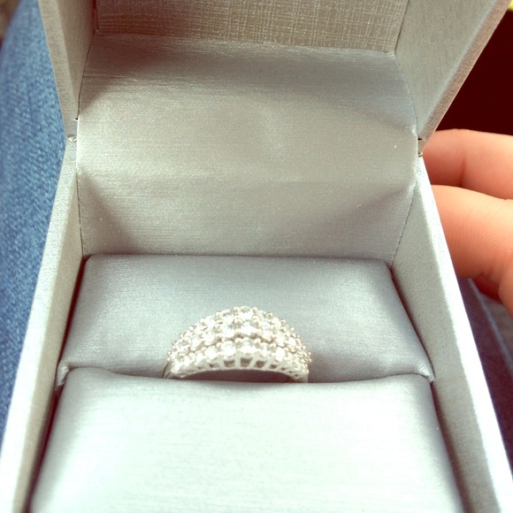 Sell Ring Carot White Gold Sell Ring Carot White Gold
