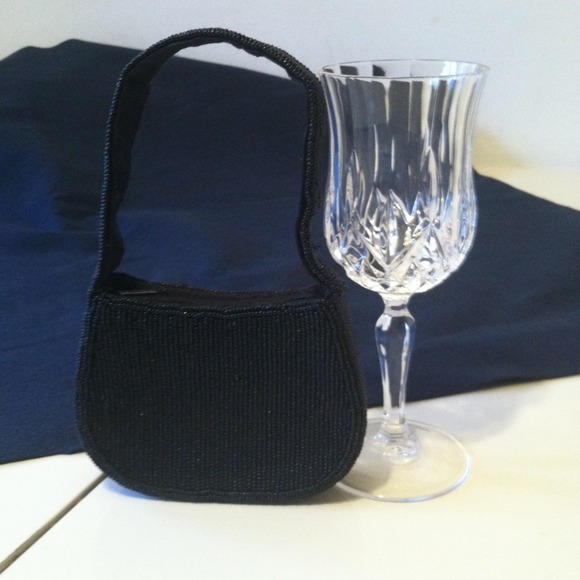 Black beaded purse
