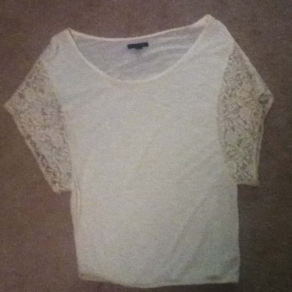 Open side lace shirt - Picture 1 of 2
