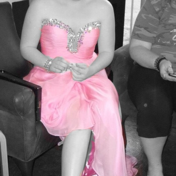 Beautiful Pink Dress!!