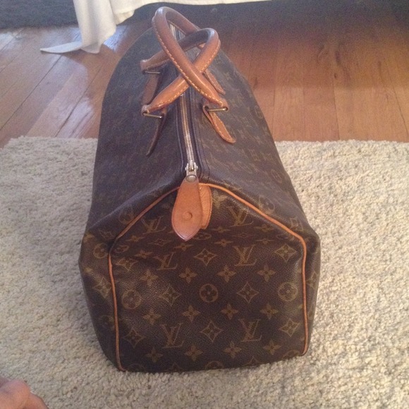 Louis Vuitton speedy bag AUTHENTIC - Picture 3 of 4