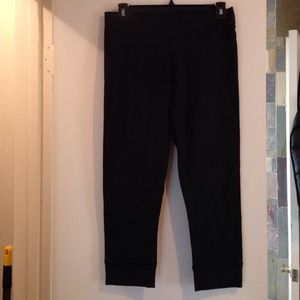 American Eagle 3/4 black stretch pants