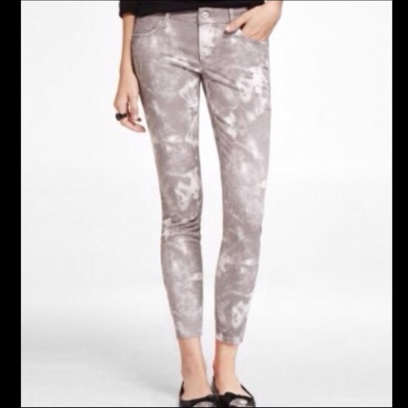 NWOT Express ankle jean legging - faded tye dye
