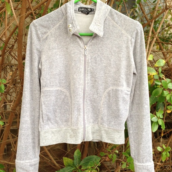 Grey Zip Up w/Pockets