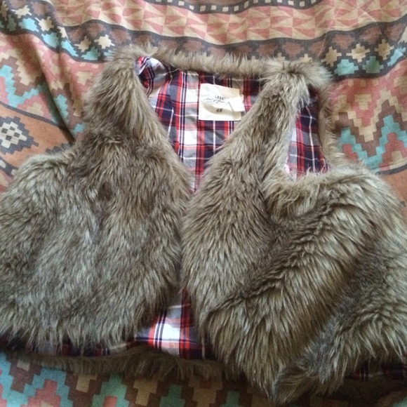 Faux fur vest