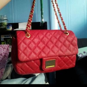 LAST ONE!!! Shoulder Crossbody quilted Bag in RED