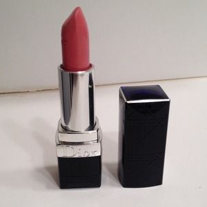 Dior rouge lipstick in Cinderella