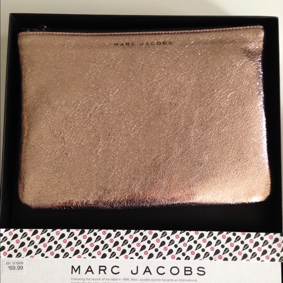 Marc Jacobs rose gold pouch