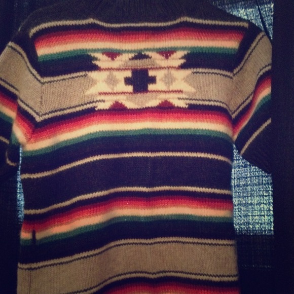 Tribal Sweater - Picture 1 of 1