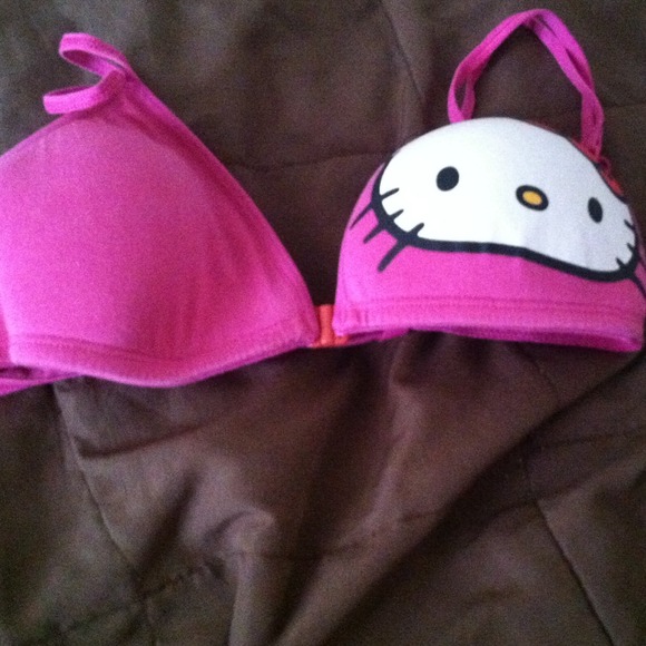 Hello kitty bra - Picture 1 of 1