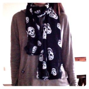 Skull head scarf