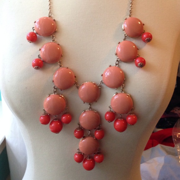 Necklace - Picture 1 of 3