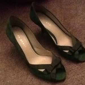 Green suede Zara pumps Reduced