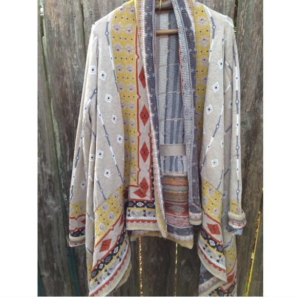 multi colored coat/cardigan! ❤️