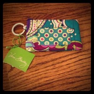 Brand new Vera Bradley credit card holder
