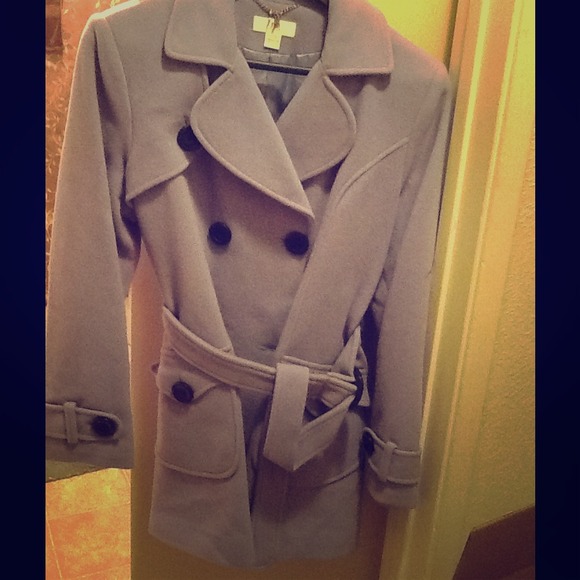 🎉🎉Jennifer Lopez large Lilac coat🎉🎉