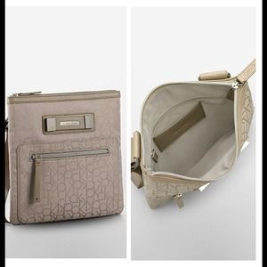 ⬇️CALVIN KLEIN LOGO SPORT CROSSBODY HANDBAG