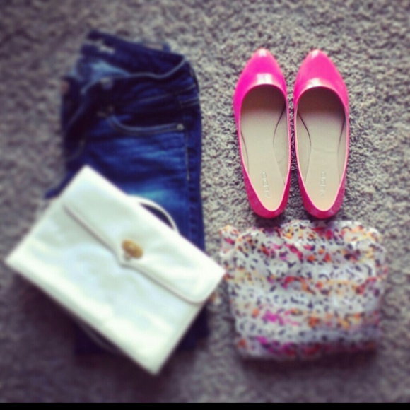Hot pink flats shoes