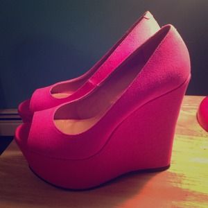 Neon pink wedges