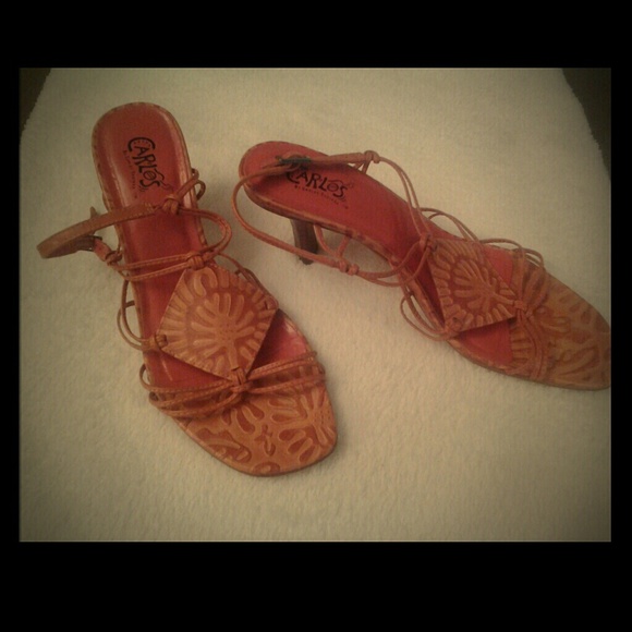 Strappy sandal