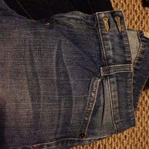 Gap Capri's🌹Reduced🌹