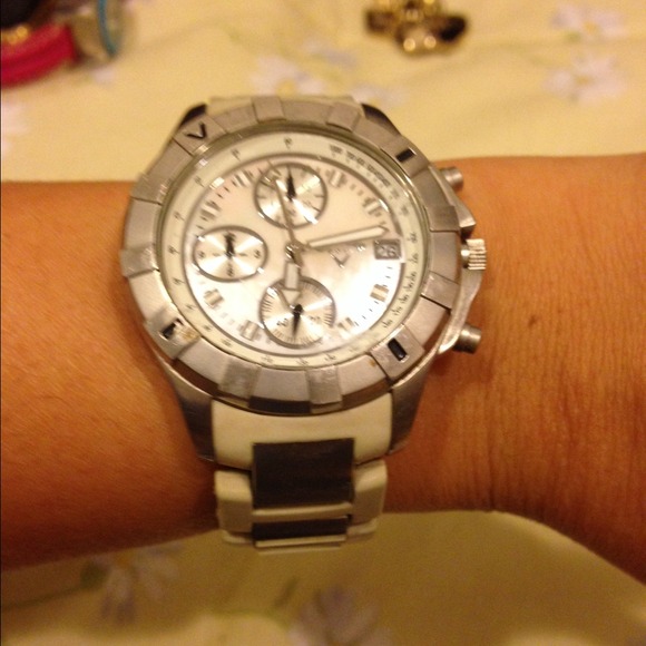 Callaway - Picture 2 of 4