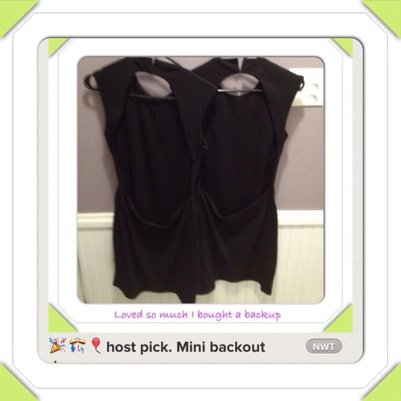 Mini backout dress - Picture 4 of 4