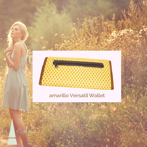 amarillo Versatil Wallet - Picture 1 of 1