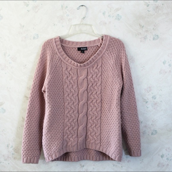 ♥SOLD on vinted♥ Cable knit sweater