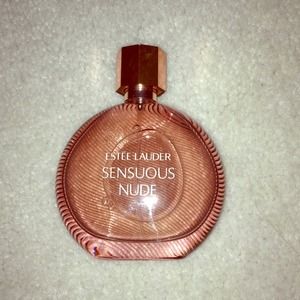 Estée Lauder Sensuous Nude Perfume