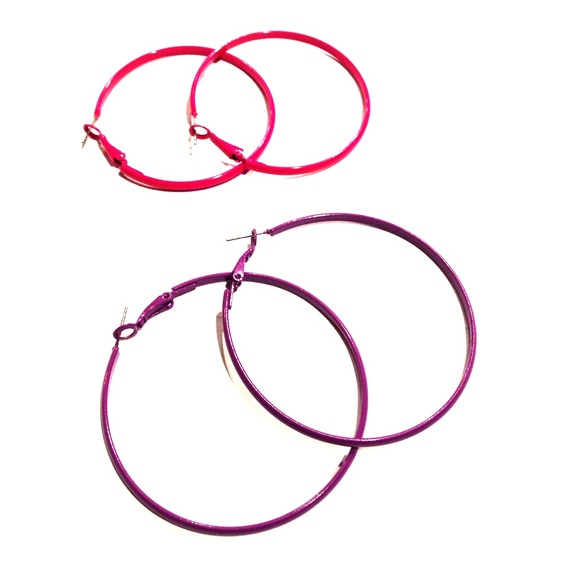 Two pairs of hoops!