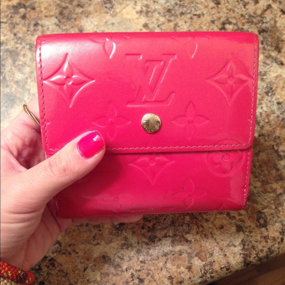 SOLD 🚫Authentic Louis Vuitton Vernis Elise Wallet - Picture 1 of 4