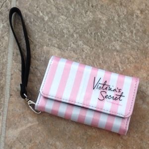 Victorias Secret iPhone Wristlet
