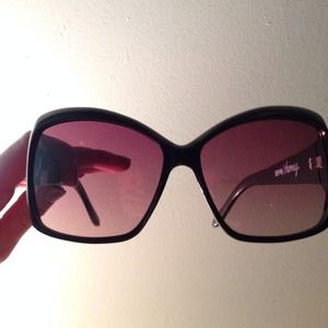 SPY honey sunglasses