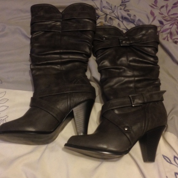 Rampage boots