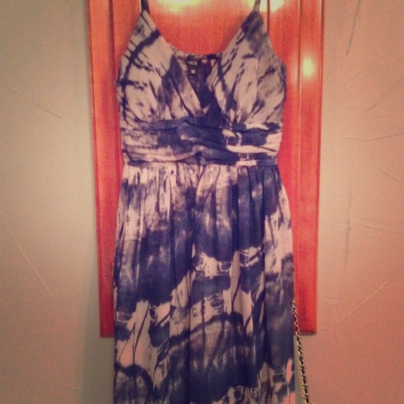 Short Cute dress - Picture 1 of 4