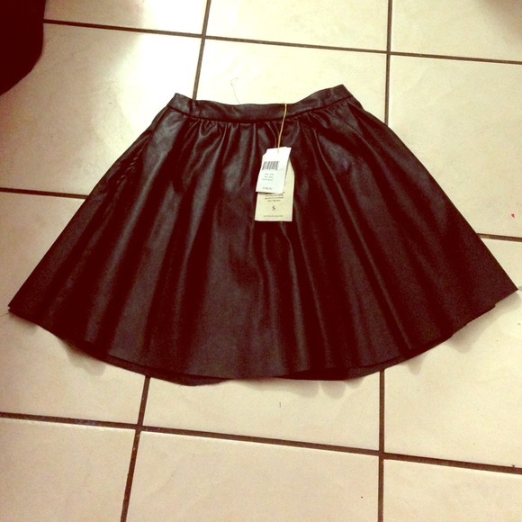 ❌SOLD❌ faux leather circle skirt