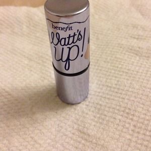 Benefit watts up higlithet never used