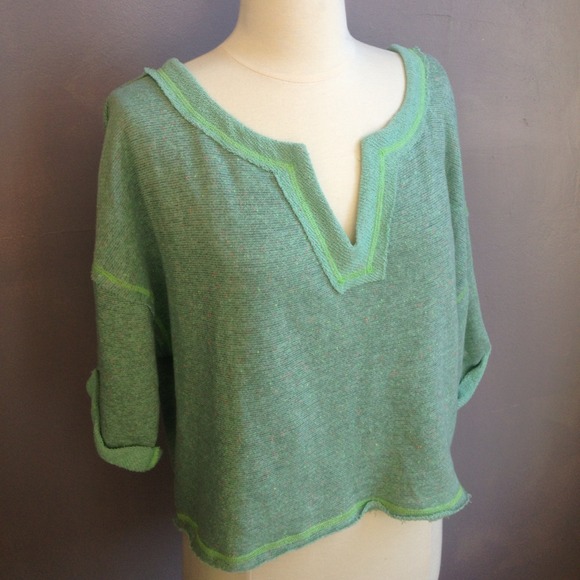 BUNDLED! 💚 free people // cropped sweatshirt - Picture 4 of 4