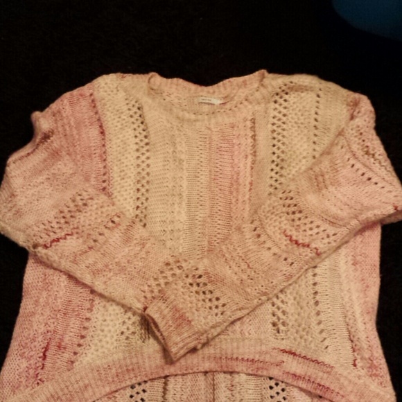 KNIT SWEATER